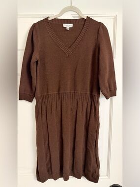 St. John Brown V‑Neck Knit Dress